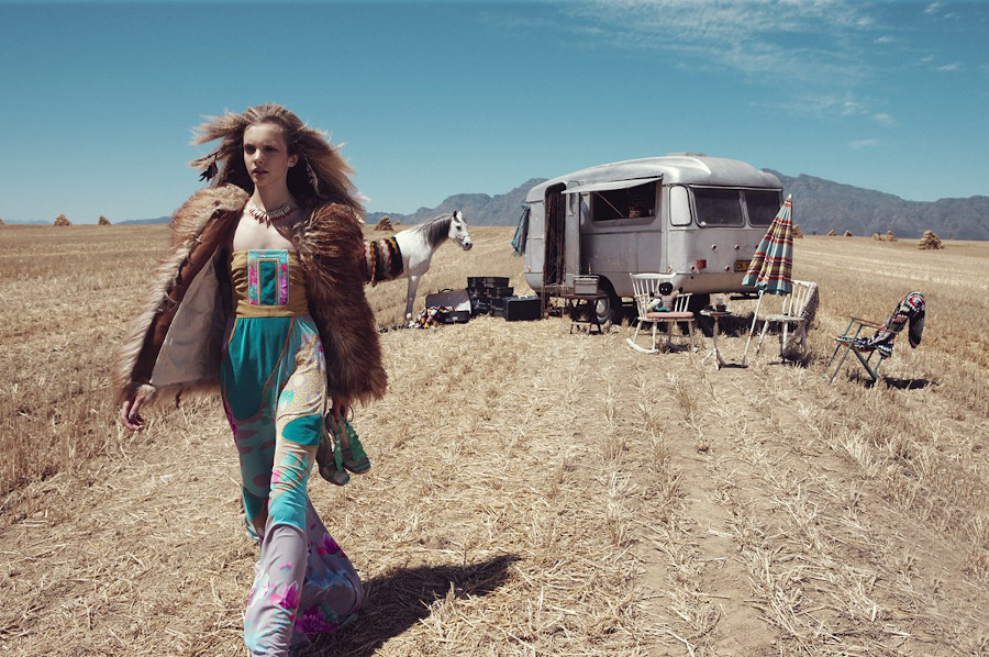lacavalieremasquee.com | Camilla Armbrust for L'Officiel: Blowin’ In The Wind