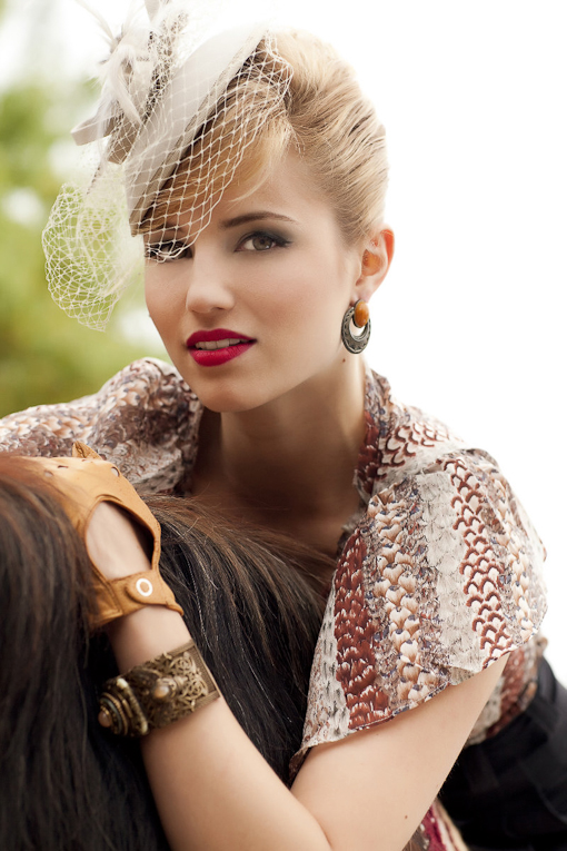 dianna-agron-and-alex-pettyfer-03 dianna-agron-and-alex-pettyfer-03