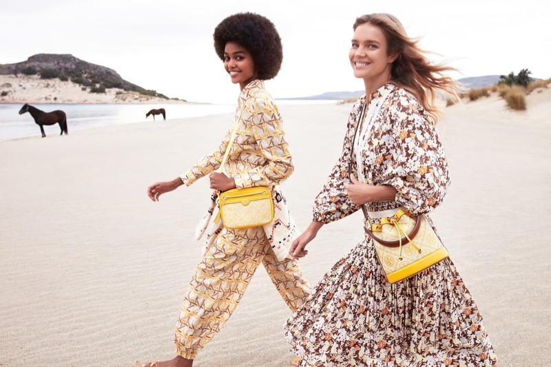 www.lacavalieremasquee.com | Tory Burch Spring/Summer 2021 campaign w/ Natalia Vodianova and Blesnya Minher