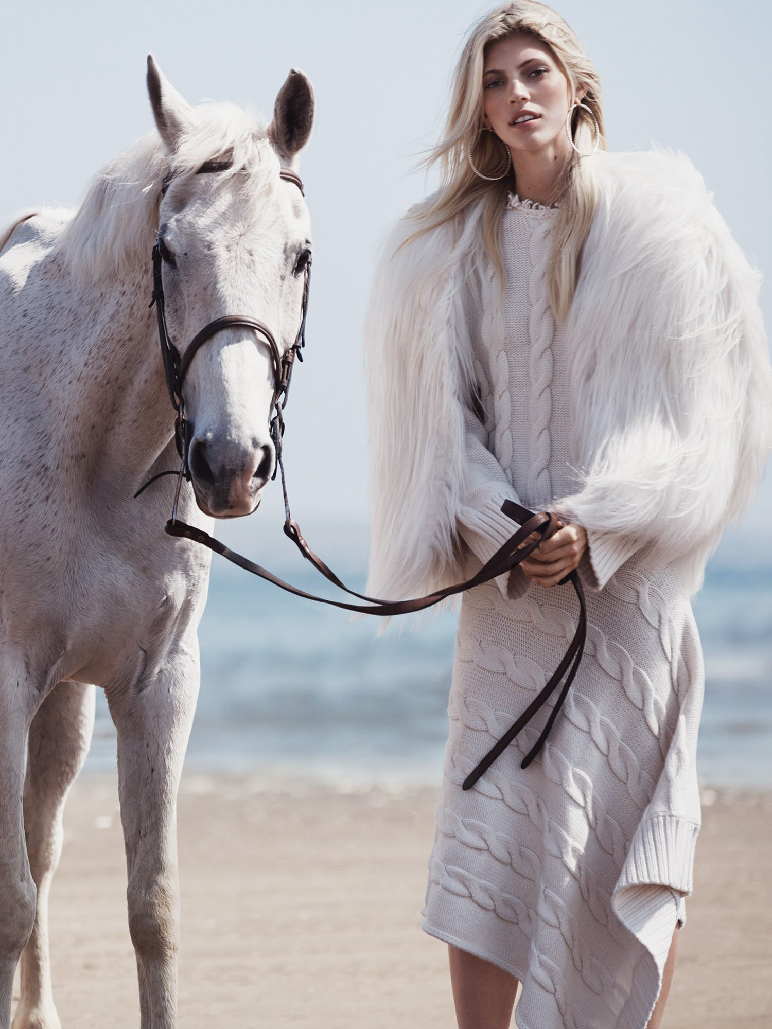 www.lacavalieremasquee.com | Dean Isidro for Vogue México November 2015 w/ Devon Windsor