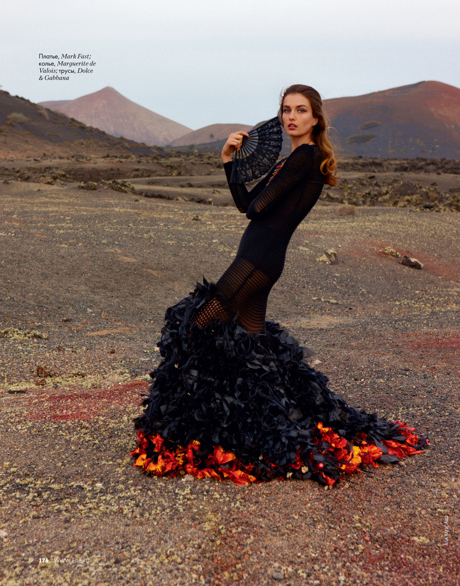 www.lacavalieremasquee.com | Åsa Tällgård for Elle Russia June 2012 w/ Andreea Diaconu: кармен чонта